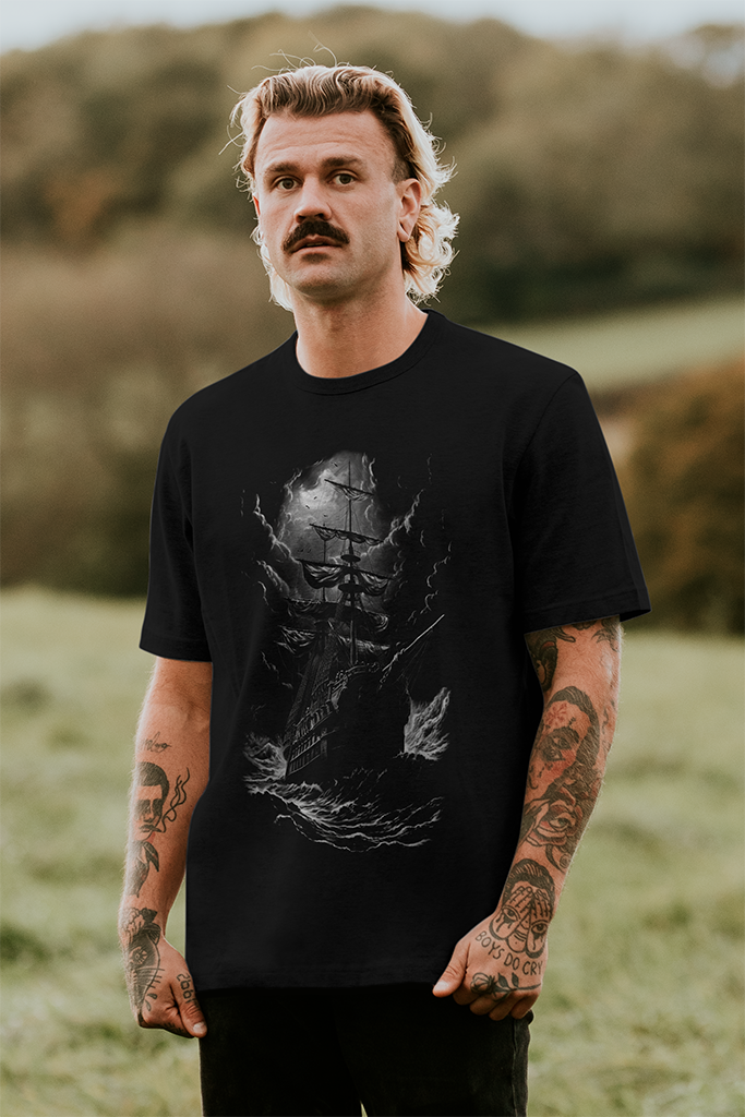 Voyager - Crew Neck T-Shirt